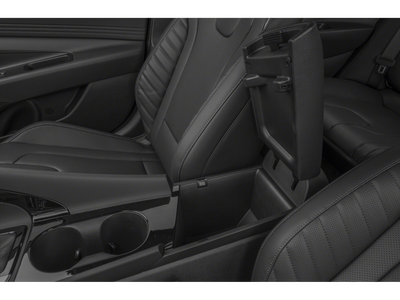 2025 Hyundai Elantra Limited IVT