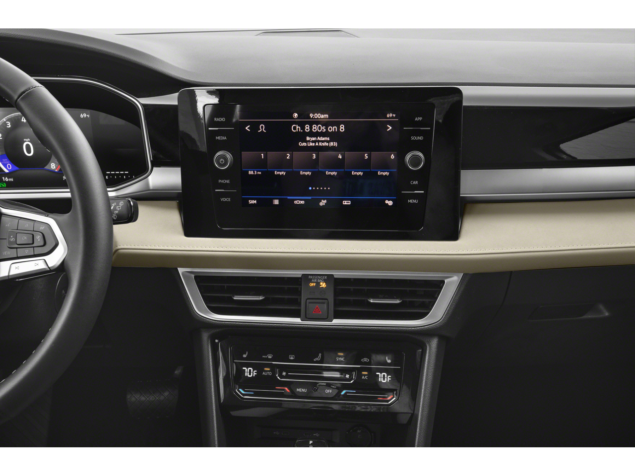 2025 Volkswagen Taos SE 4MOTION