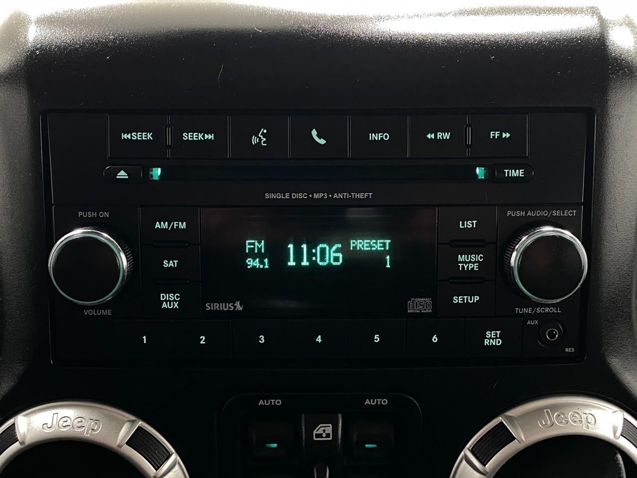 2015 Jeep Wrangler Unlimited 4WD 4dr Sahara