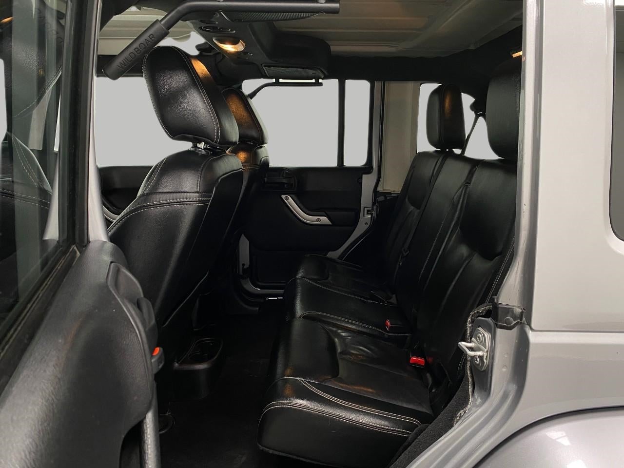 2015 Jeep Wrangler Unlimited 4WD 4dr Sahara