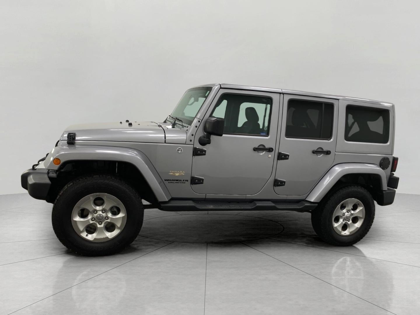 2015 Jeep Wrangler Unlimited 4WD 4dr Sahara