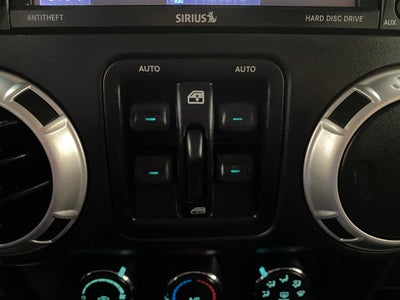 2016 Jeep Wrangler Unlimited 4WD 4dr Sahara