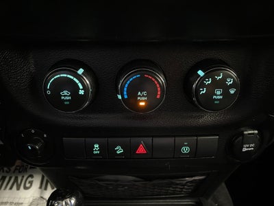2016 Jeep Wrangler Unlimited 4WD 4dr Sahara