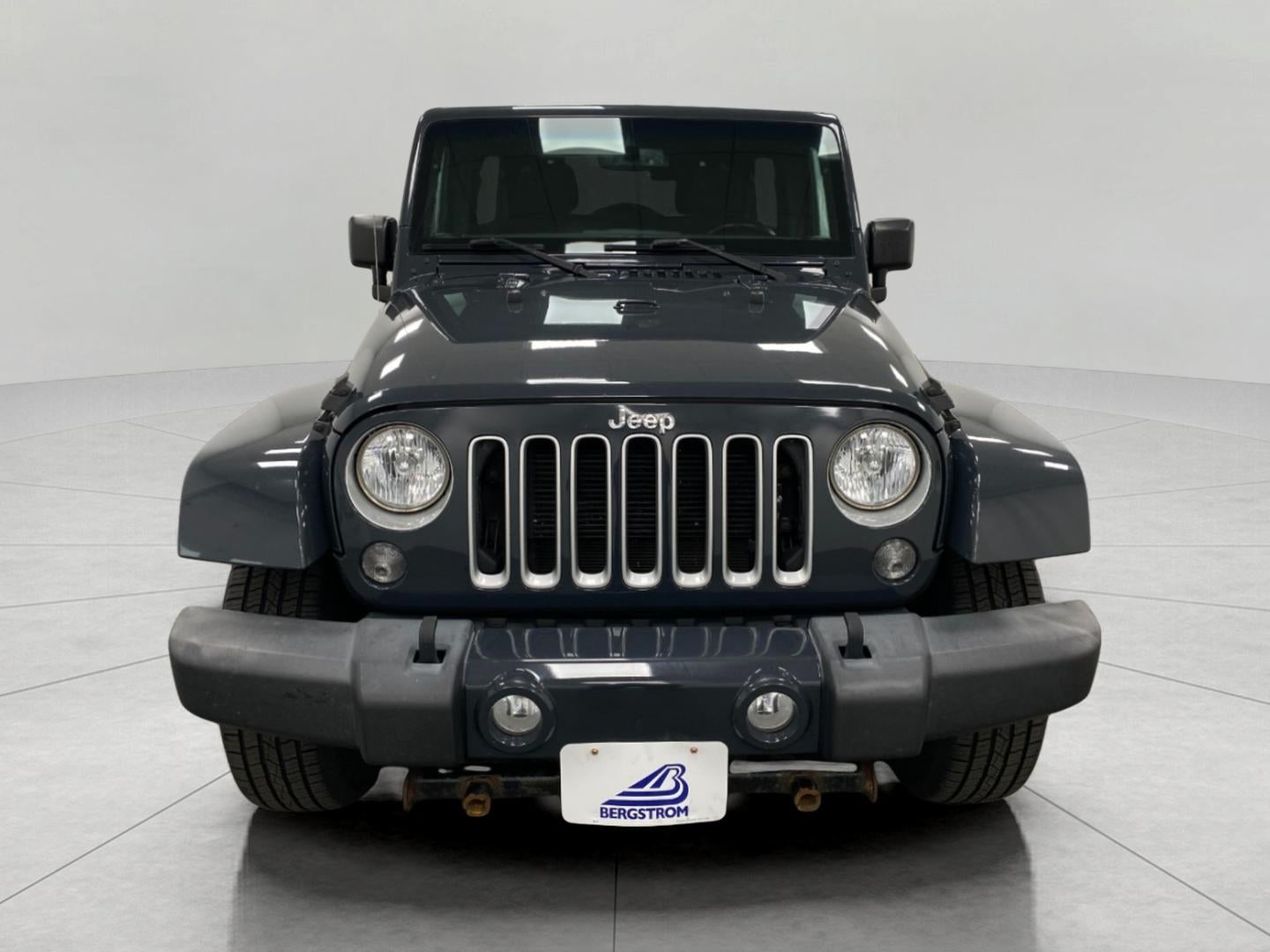 2016 Jeep Wrangler Unlimited 4WD 4dr Sahara