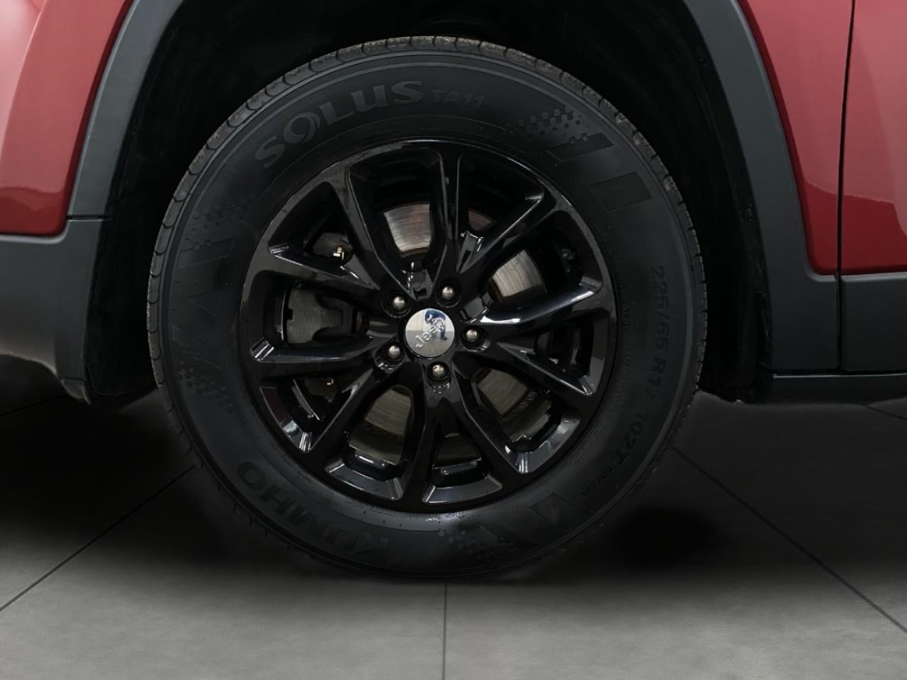 2016 Jeep Cherokee 4WD 4dr Latitude