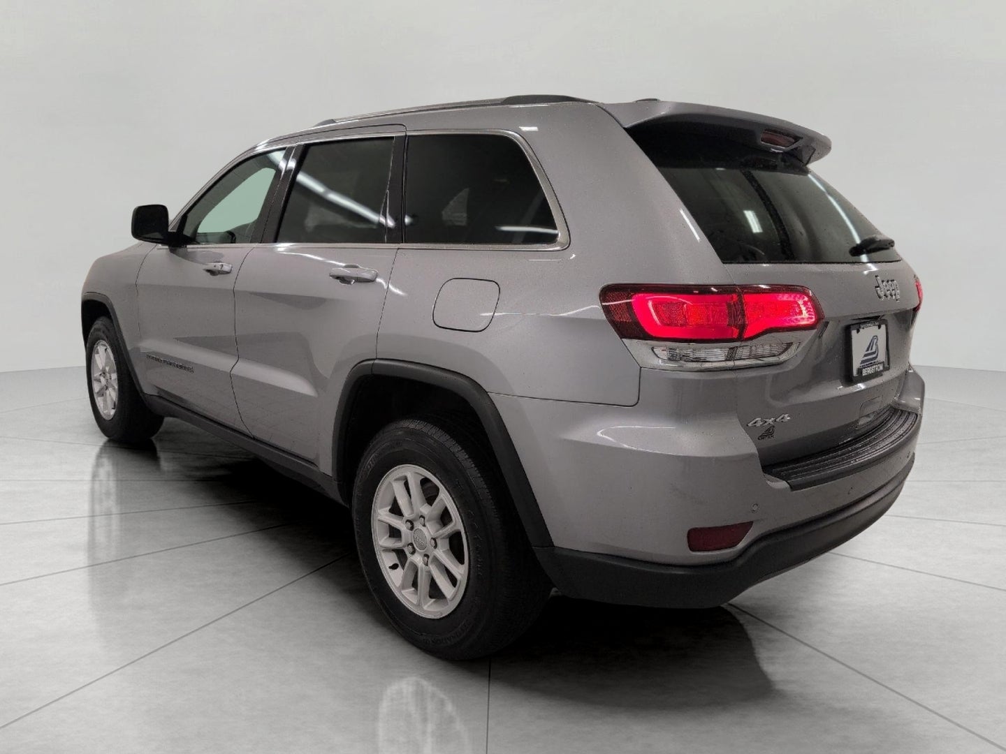 2020 Jeep Grand Cherokee Laredo E 4x4