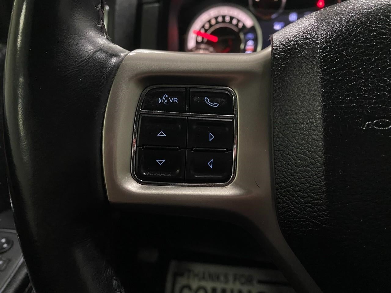 2017 RAM 1500 Laramie 4x4 Crew Cab 5'7 Box