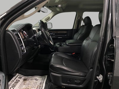 2017 RAM 1500 Laramie 4x4 Crew Cab 5'7 Box