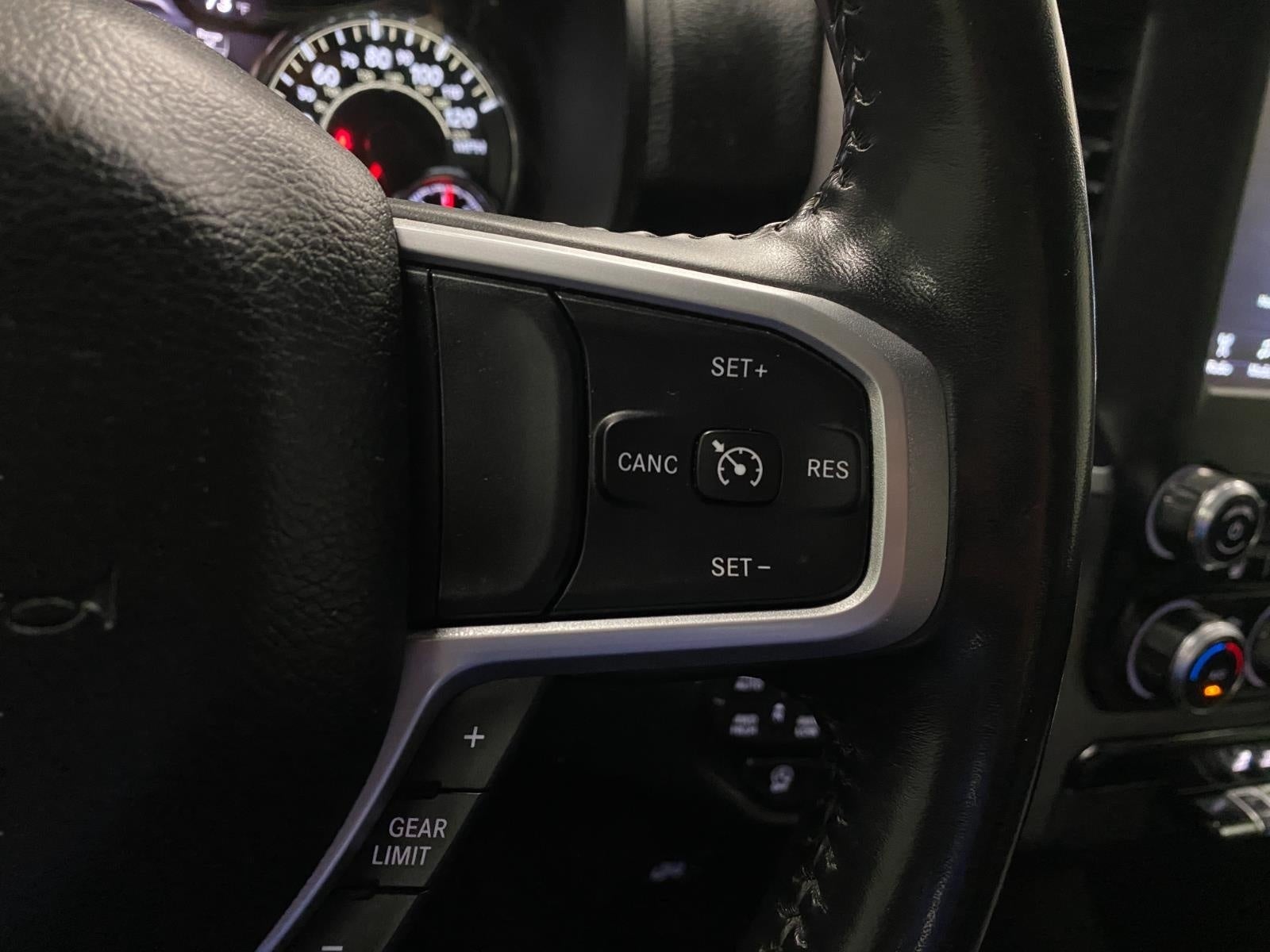 2021 RAM 1500 Big Horn 4x4 Quad Cab 6'4 Box