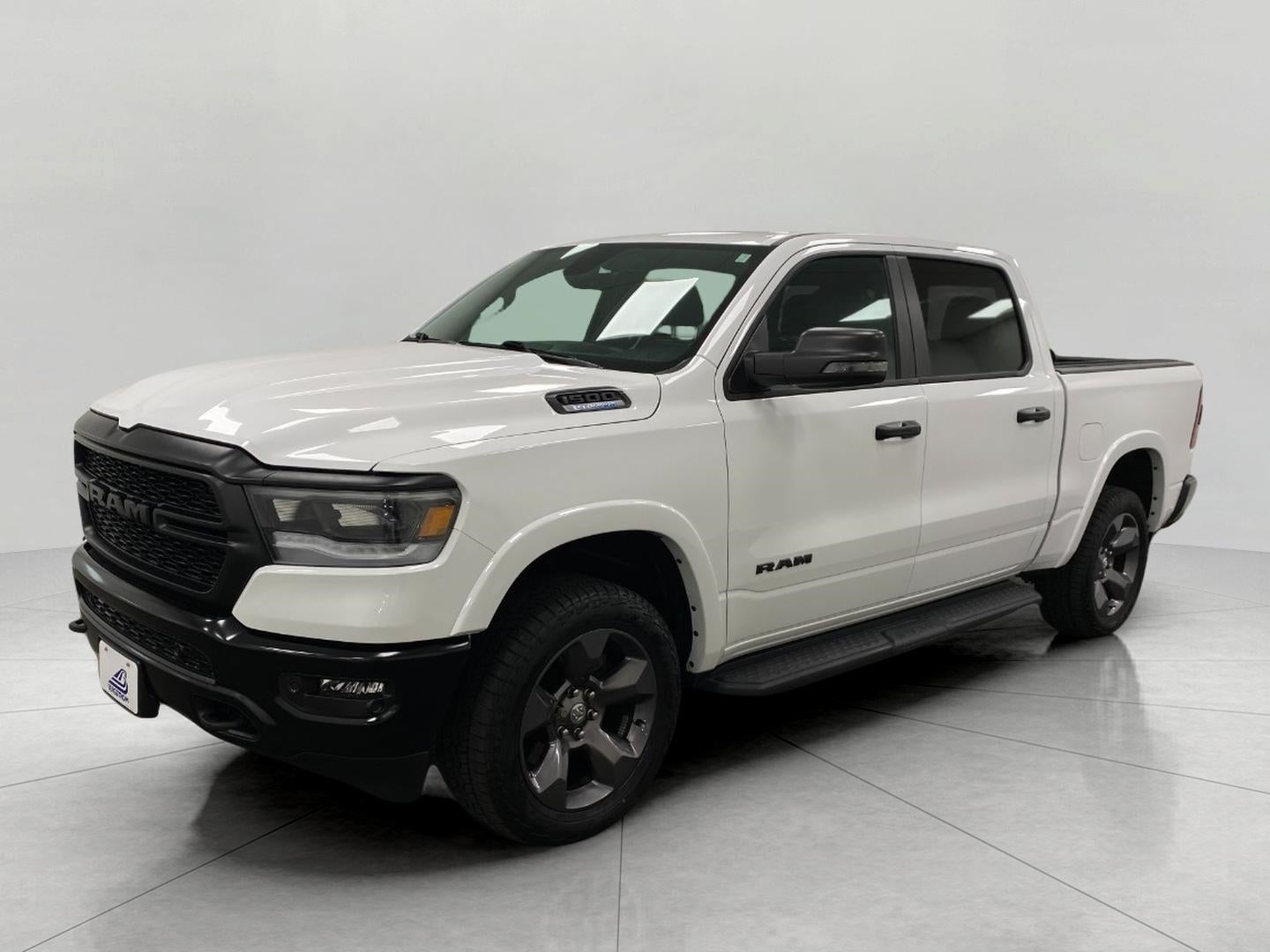 2023 RAM 1500 Big Horn 4x4 Crew Cab 5'7 Box