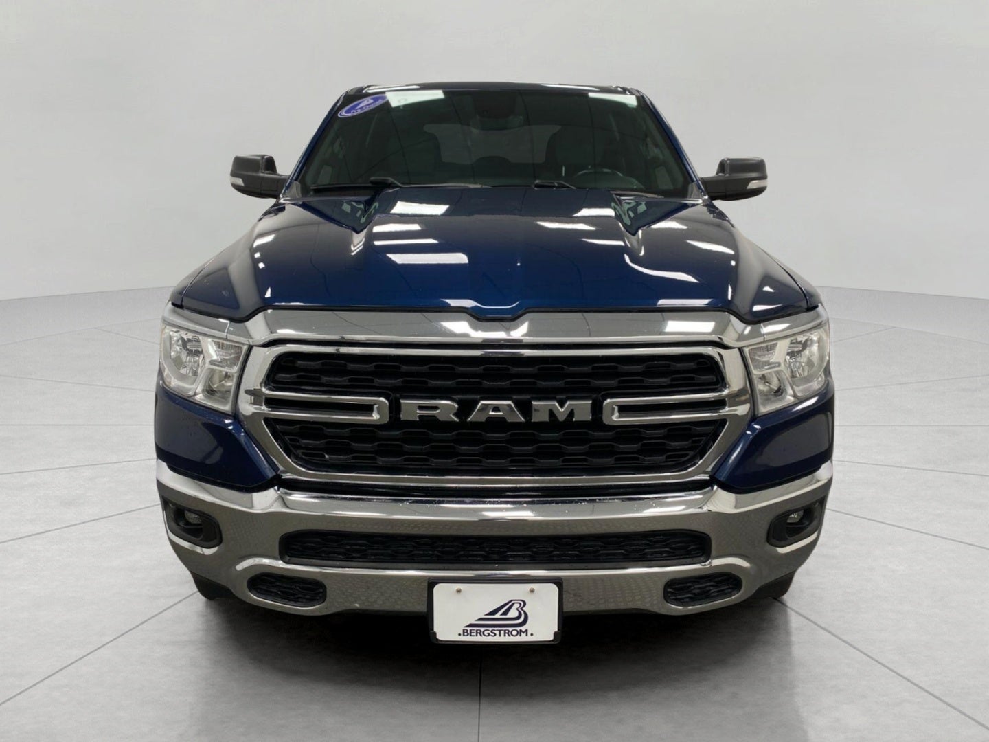 2022 RAM 1500 Big Horn 4x4 Crew Cab 5'7 Box