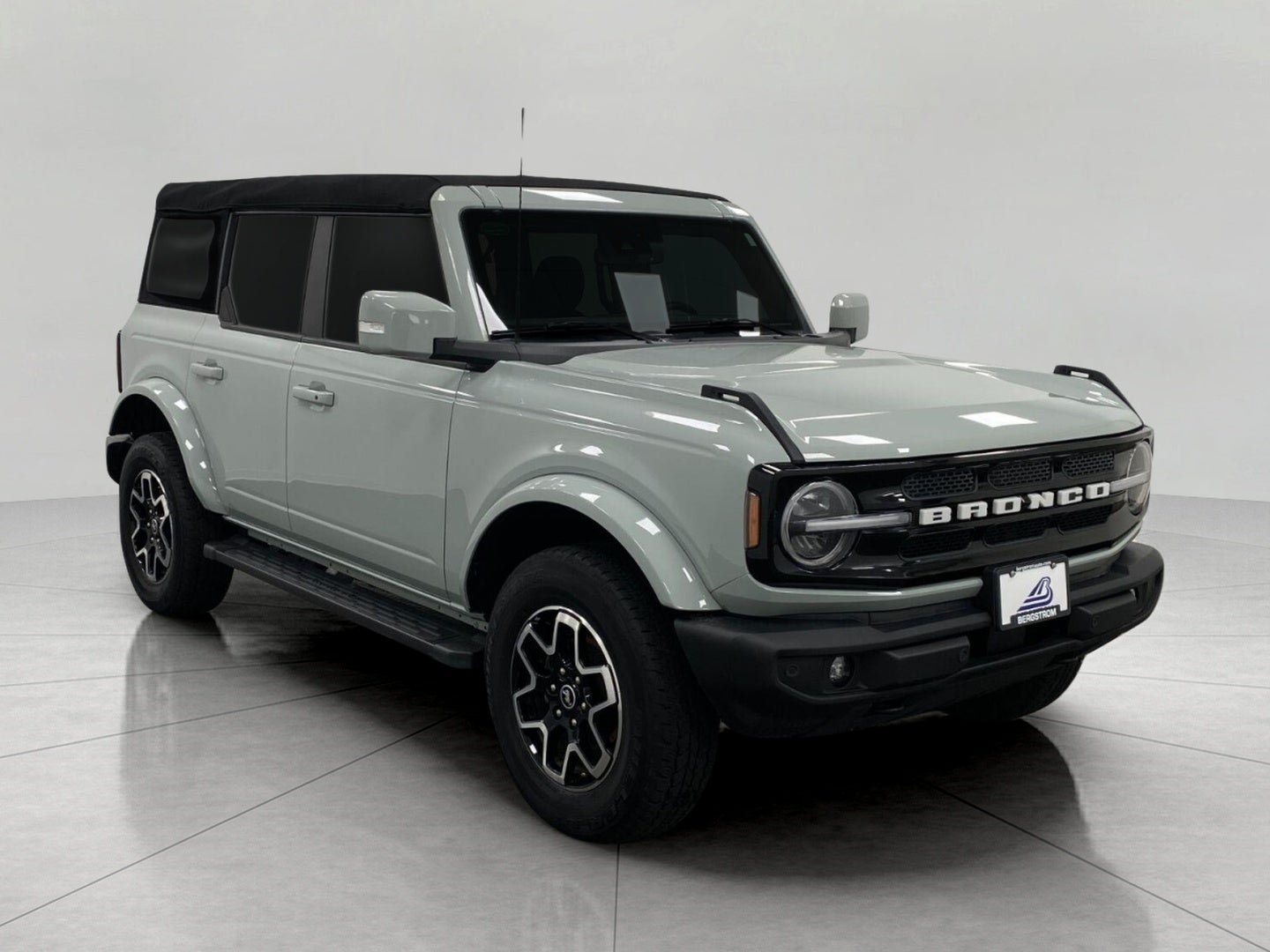 2023 Ford Bronco Outer Banks 4 Door 4x4