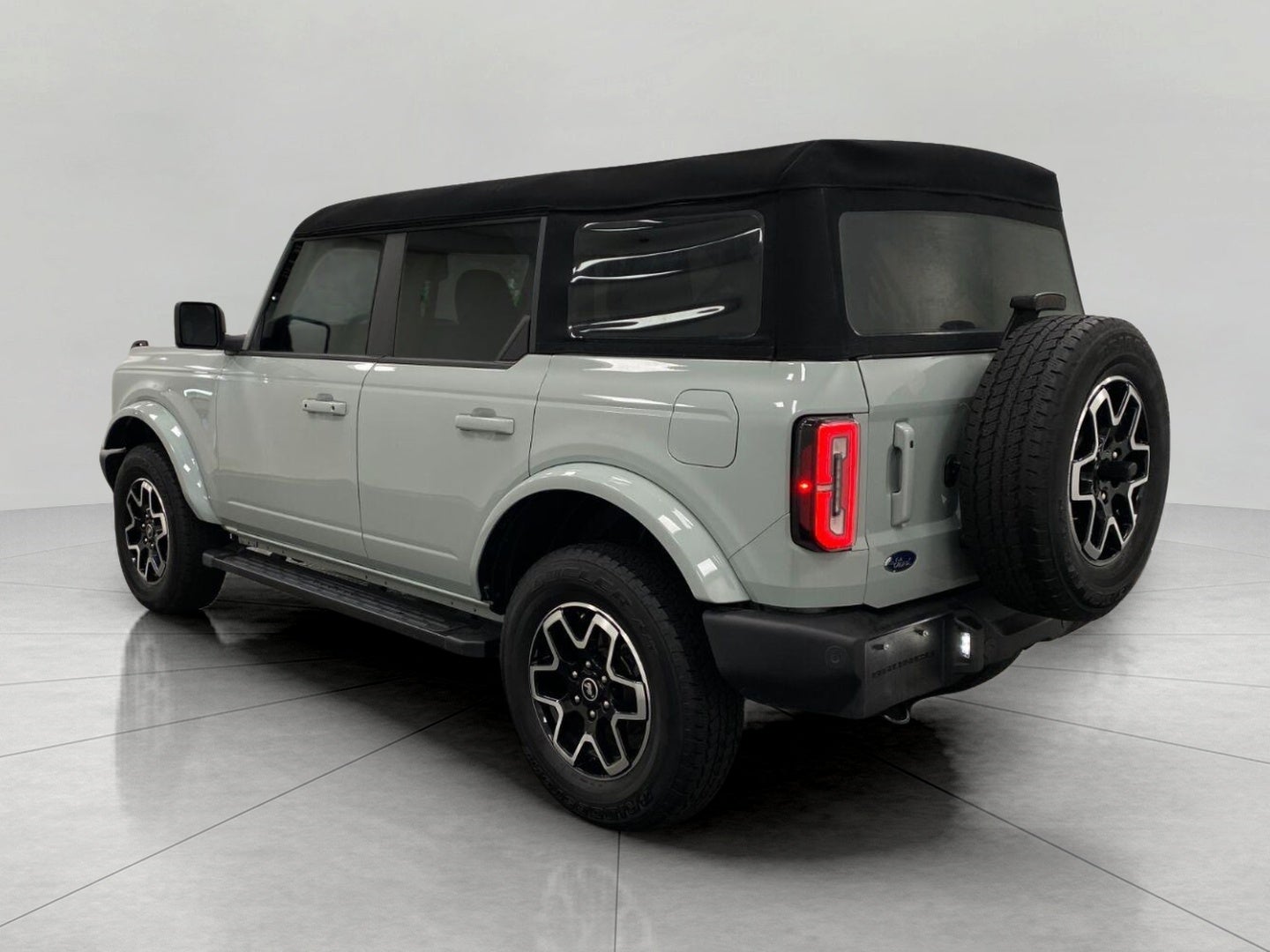 2023 Ford Bronco Outer Banks 4 Door 4x4