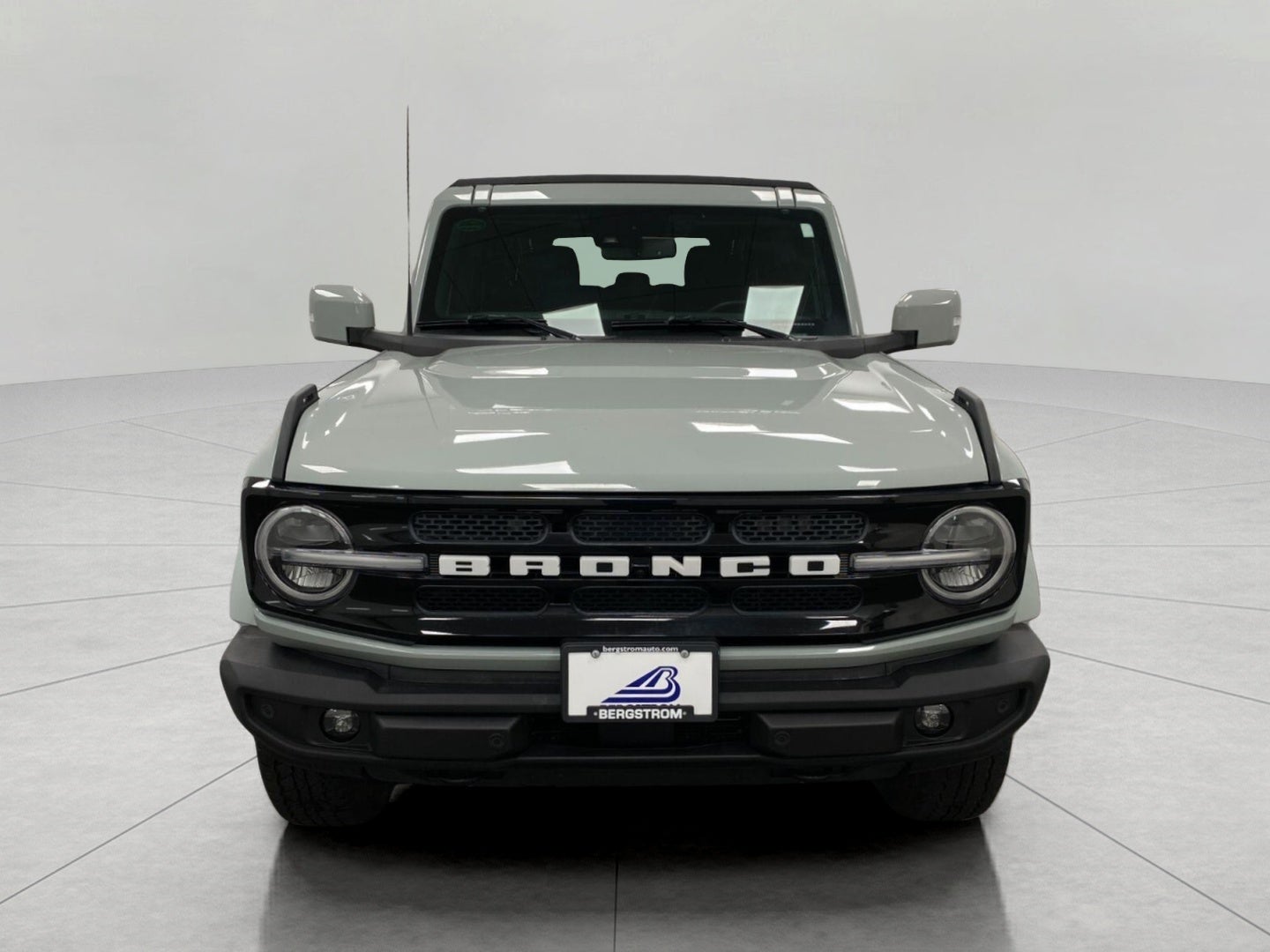 2023 Ford Bronco Outer Banks 4 Door 4x4