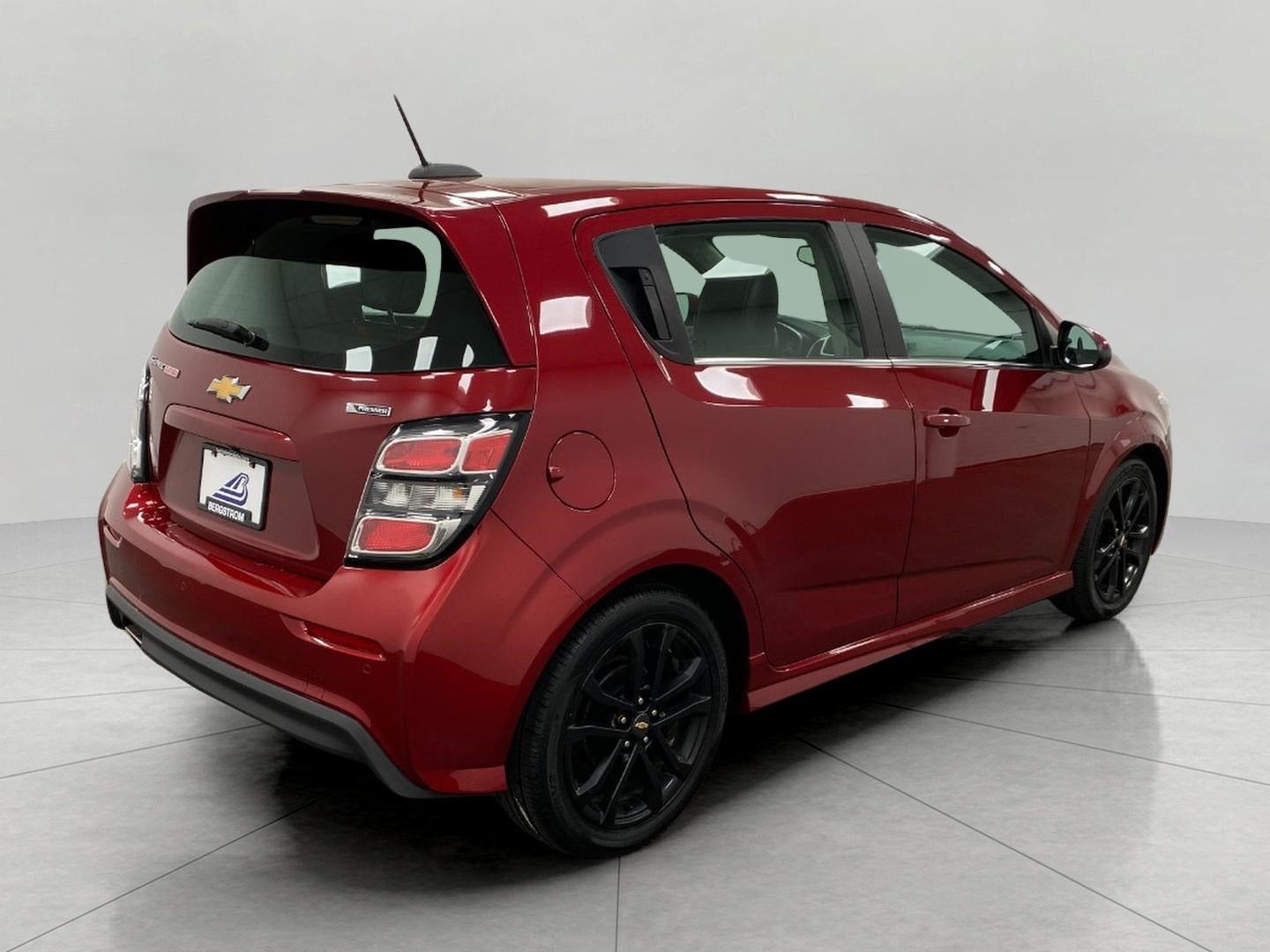 2017 Chevrolet Sonic 5dr HB Auto Premier