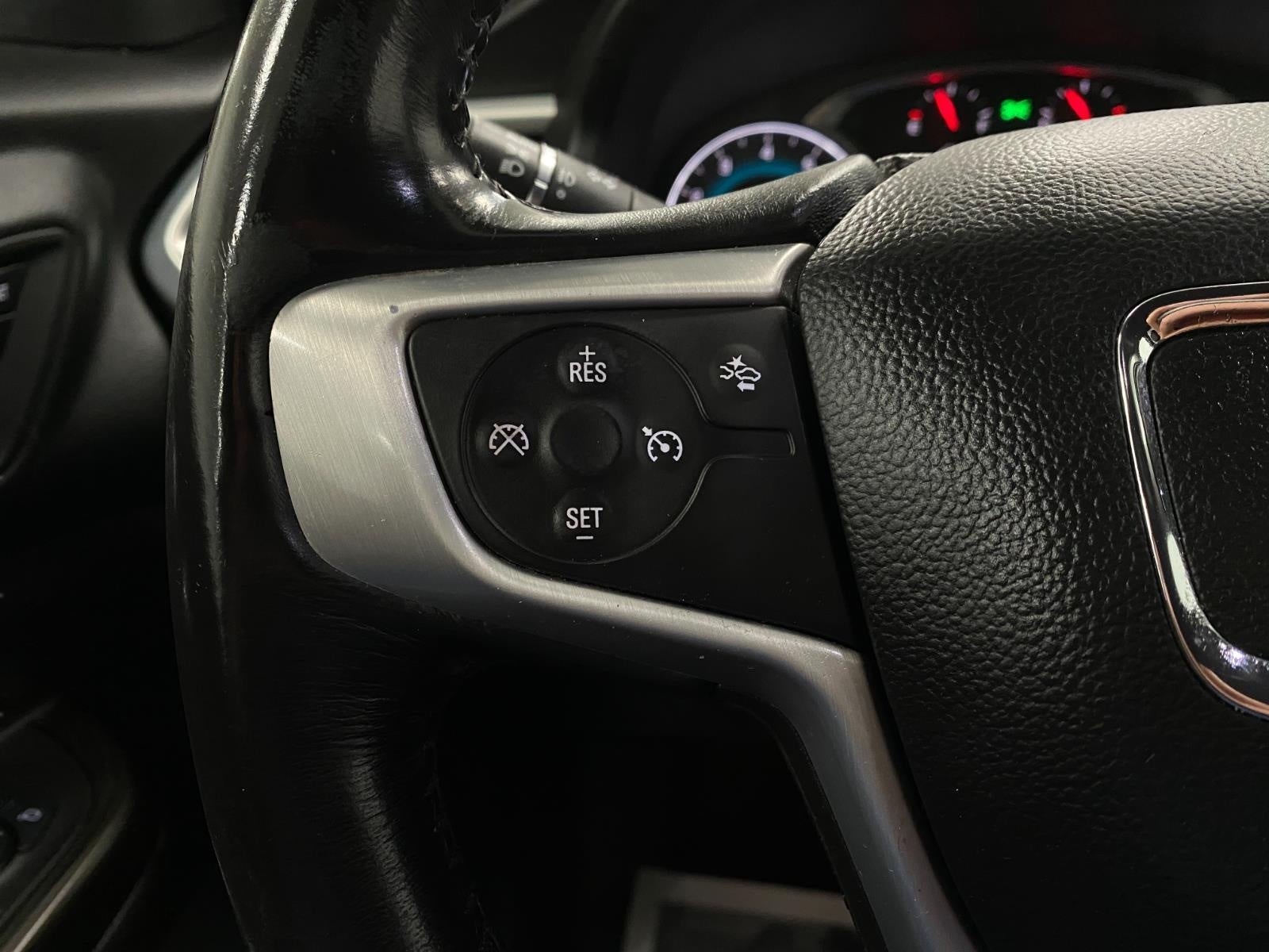 2017 GMC Acadia FWD 4dr SLT w/SLT-2