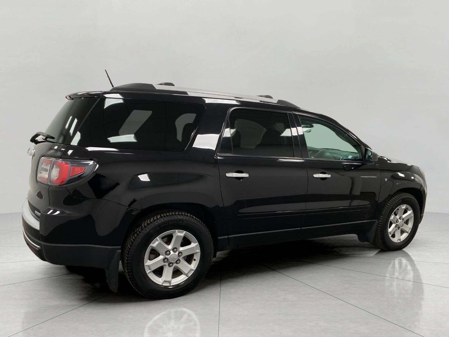 Used 2016 GMC Acadia SLE-2 with VIN 1GKKVPKD6GJ305983 for sale in Appleton, WI