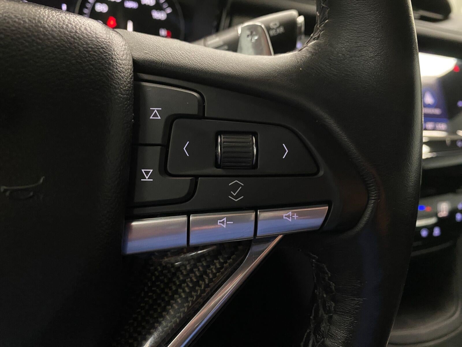 2023 Cadillac XT6 AWD 4dr Sport