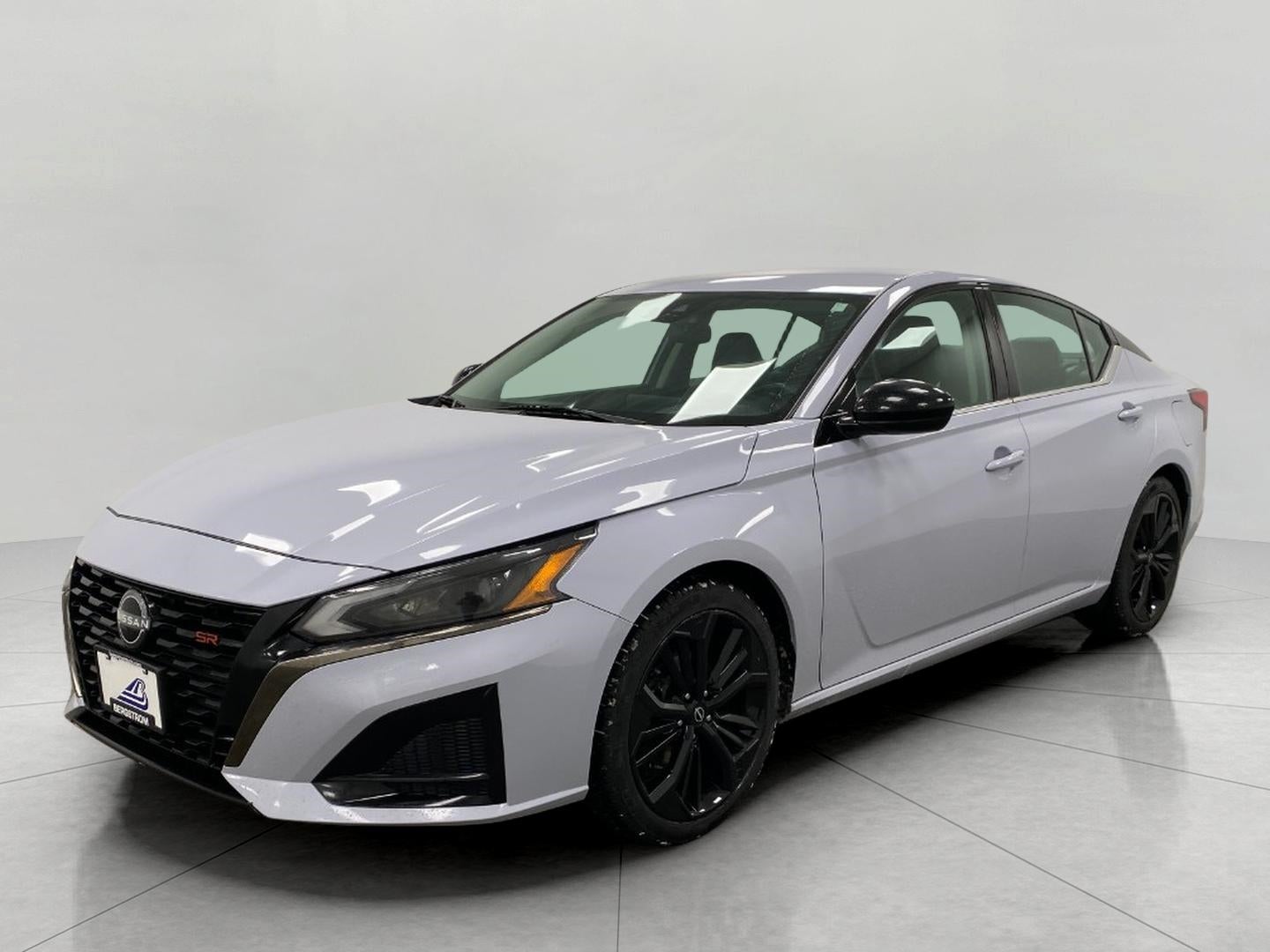 2024 Nissan Altima 2.5 SR Sedan