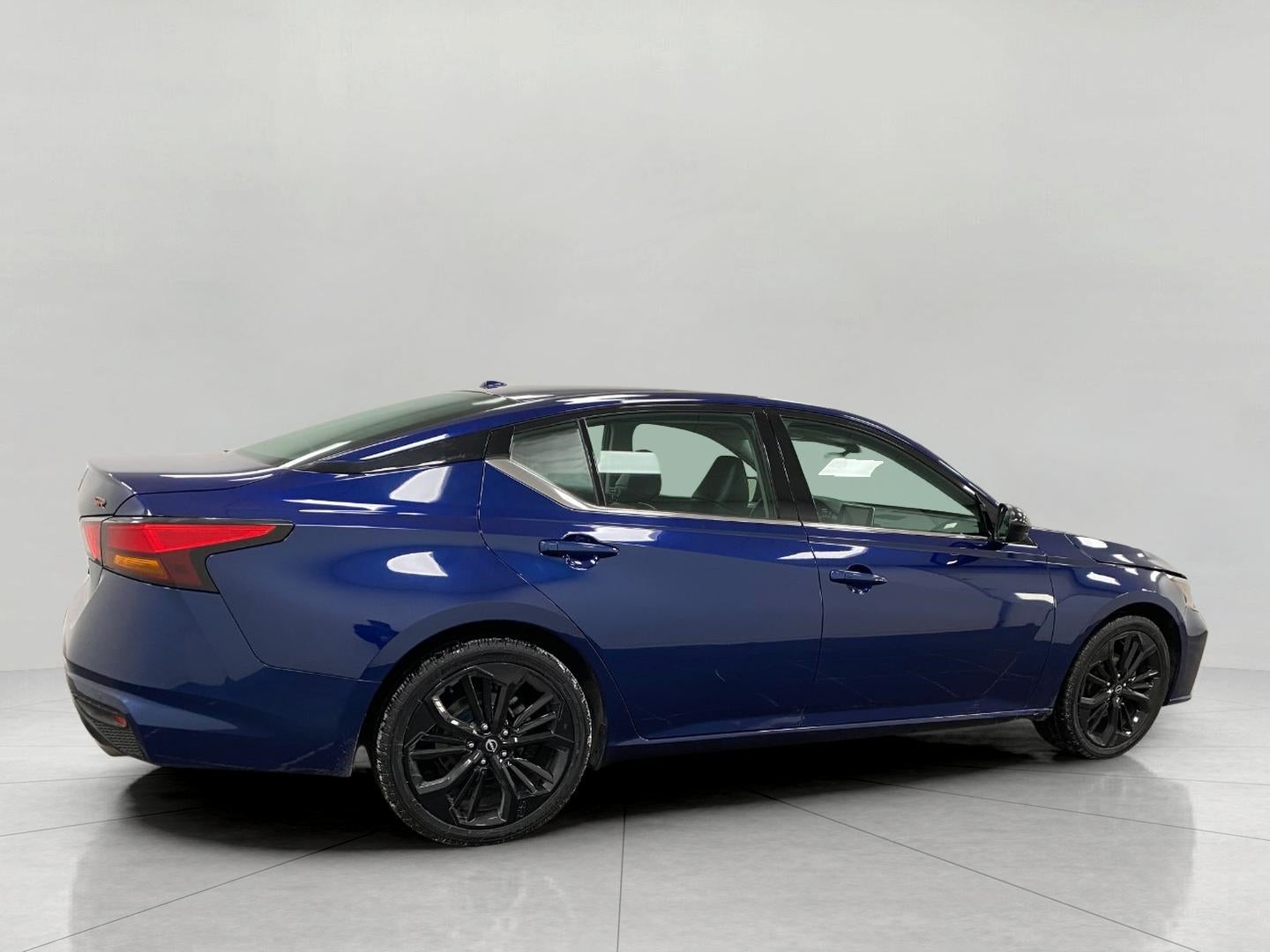 2024 Nissan Altima 2.5 SR Sedan