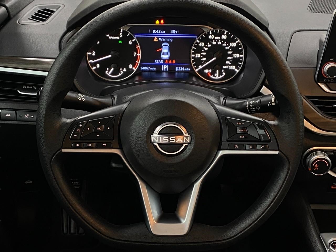 2025 Nissan Altima SV FWD