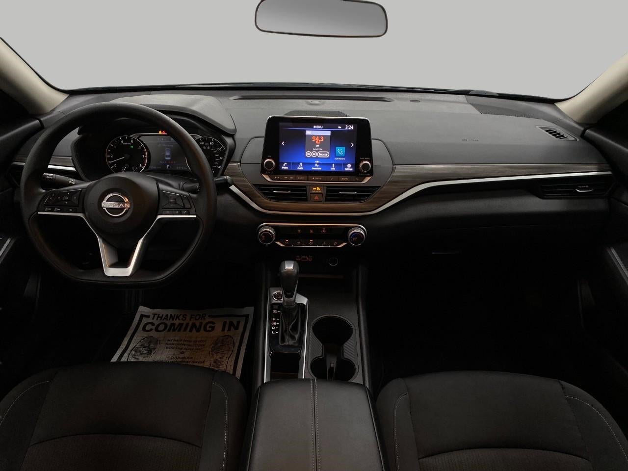 2025 Nissan Altima SV FWD
