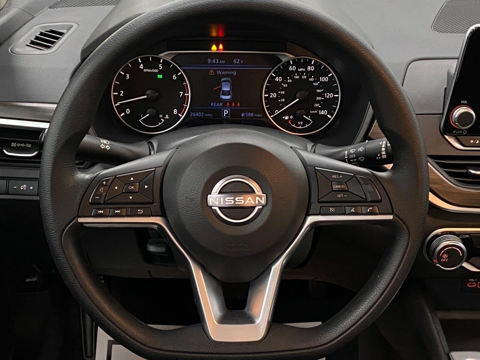 2025 Nissan Altima SV FWD