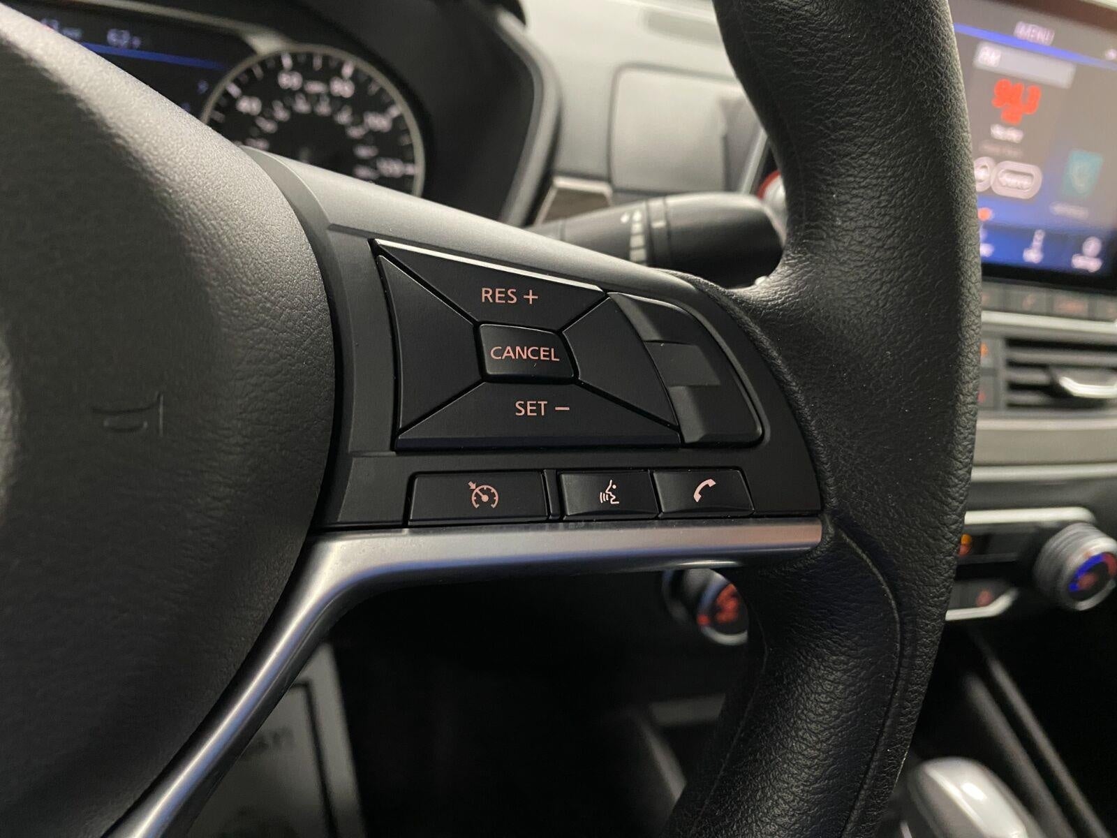 2025 Nissan Altima SV FWD