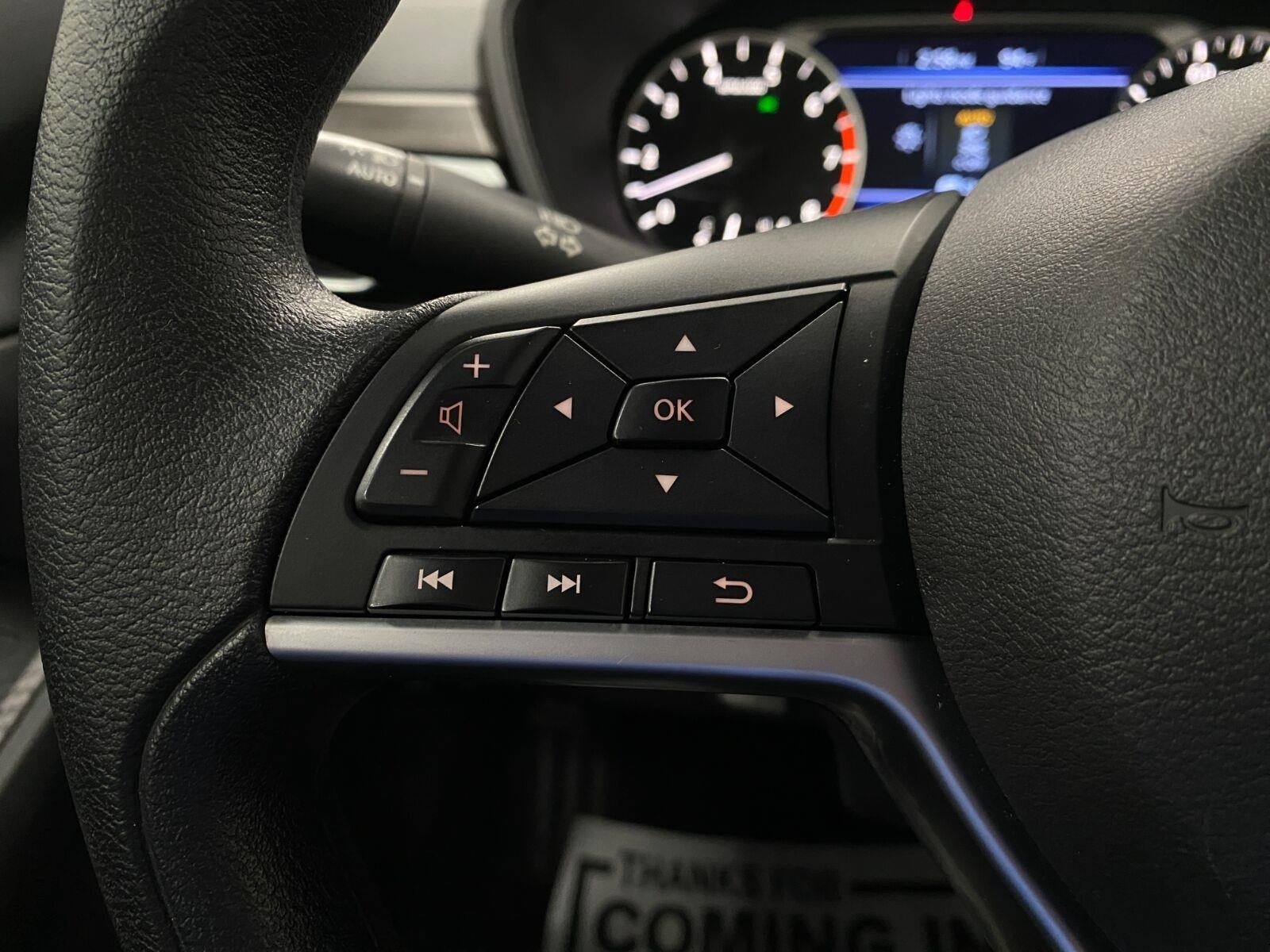 2025 Nissan Altima SV FWD