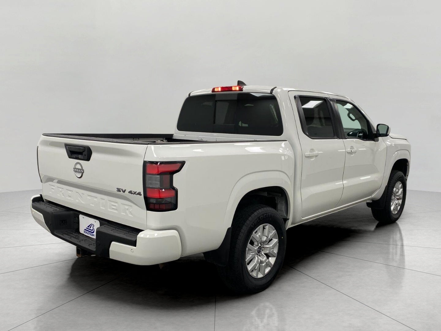 2023 Nissan Frontier Crew Cab 4x4 SV Auto