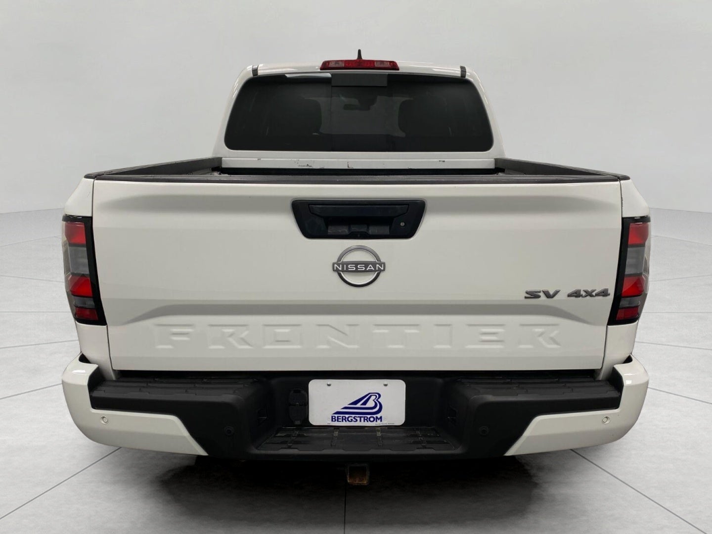 2023 Nissan Frontier Crew Cab 4x4 SV Auto