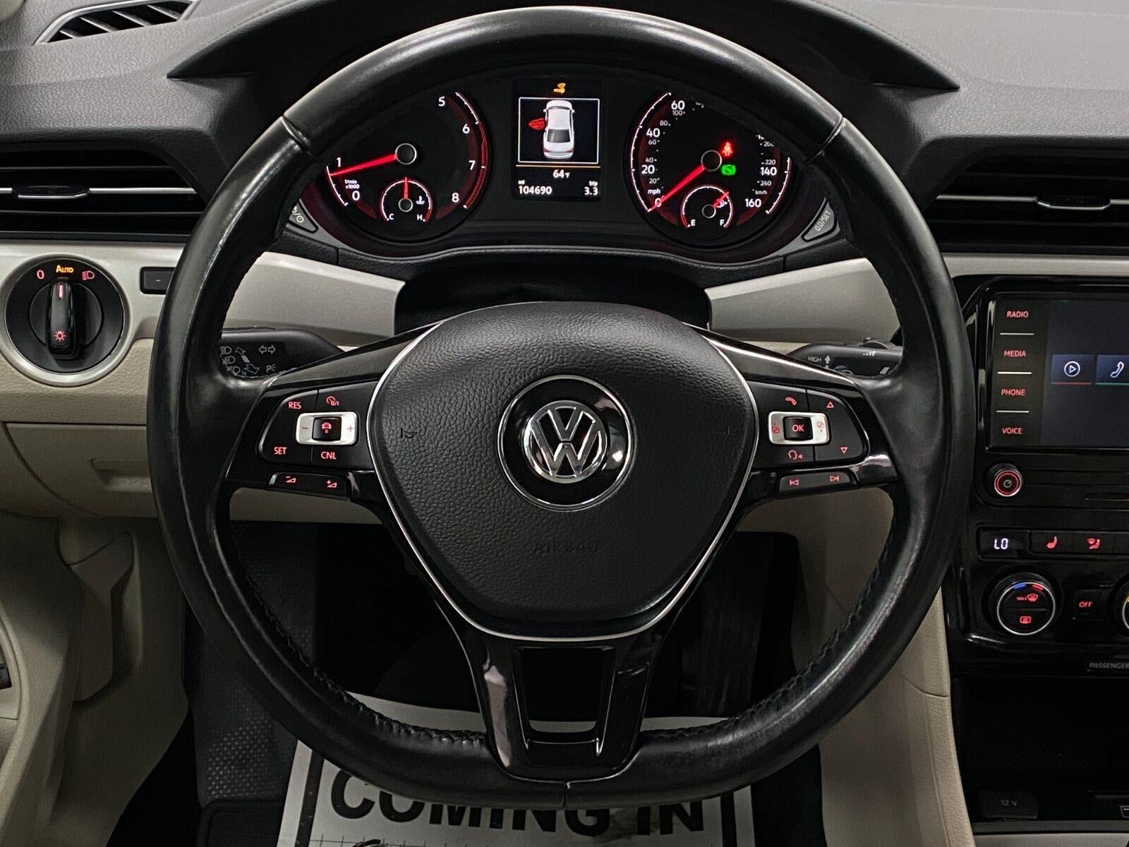2020 Volkswagen Passat 2.0T SE Auto