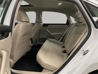 2020 Volkswagen Passat 2.0T SE Auto