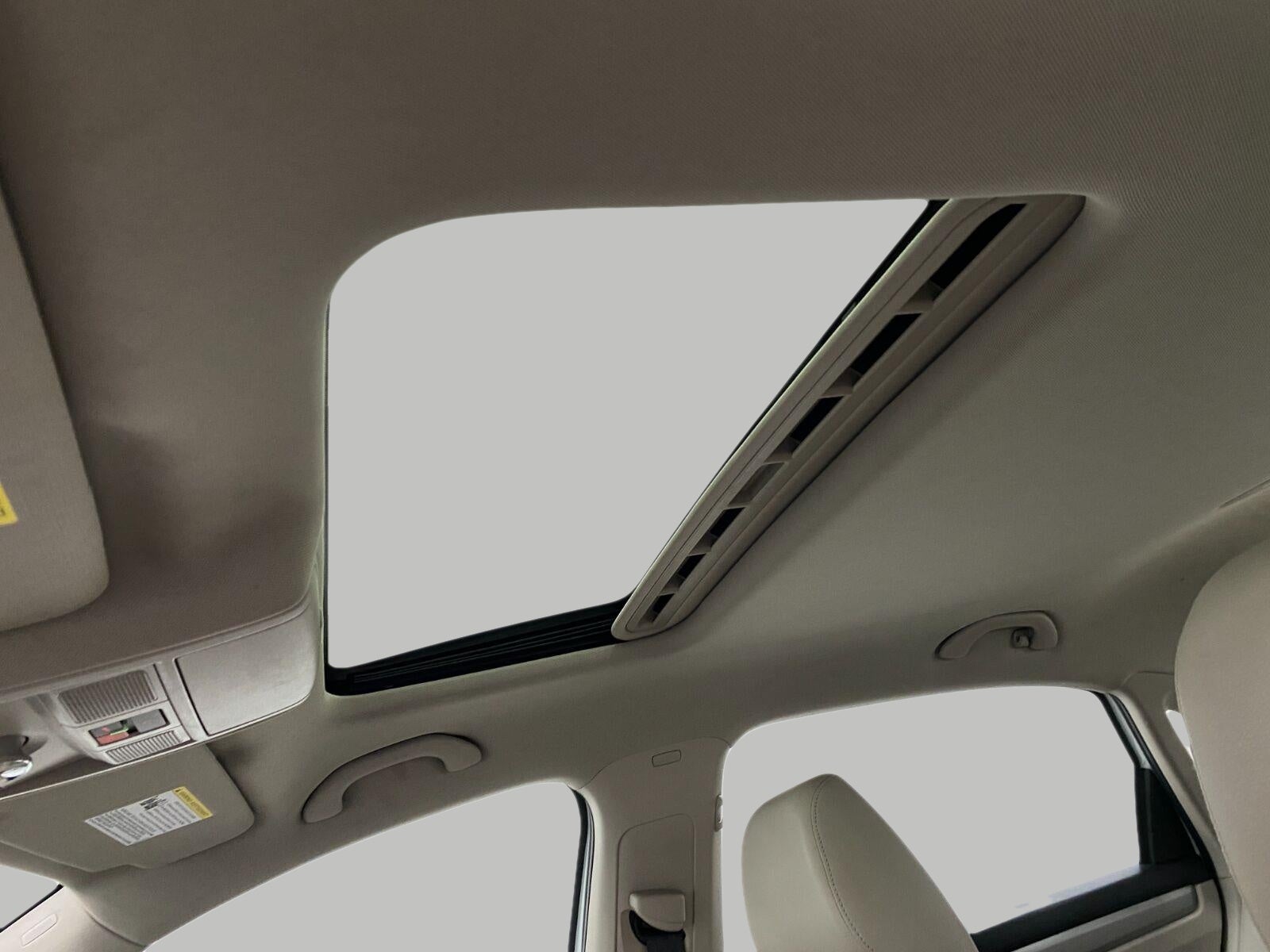2020 Volkswagen Passat 2.0T SE Auto