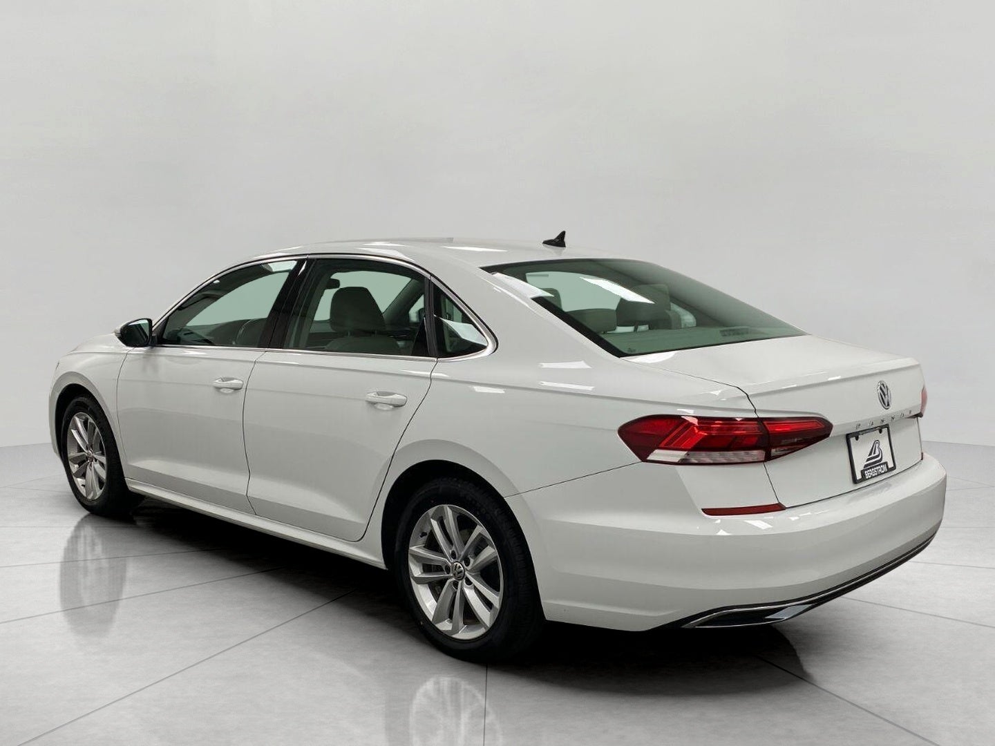 2020 Volkswagen Passat 2.0T SE Auto