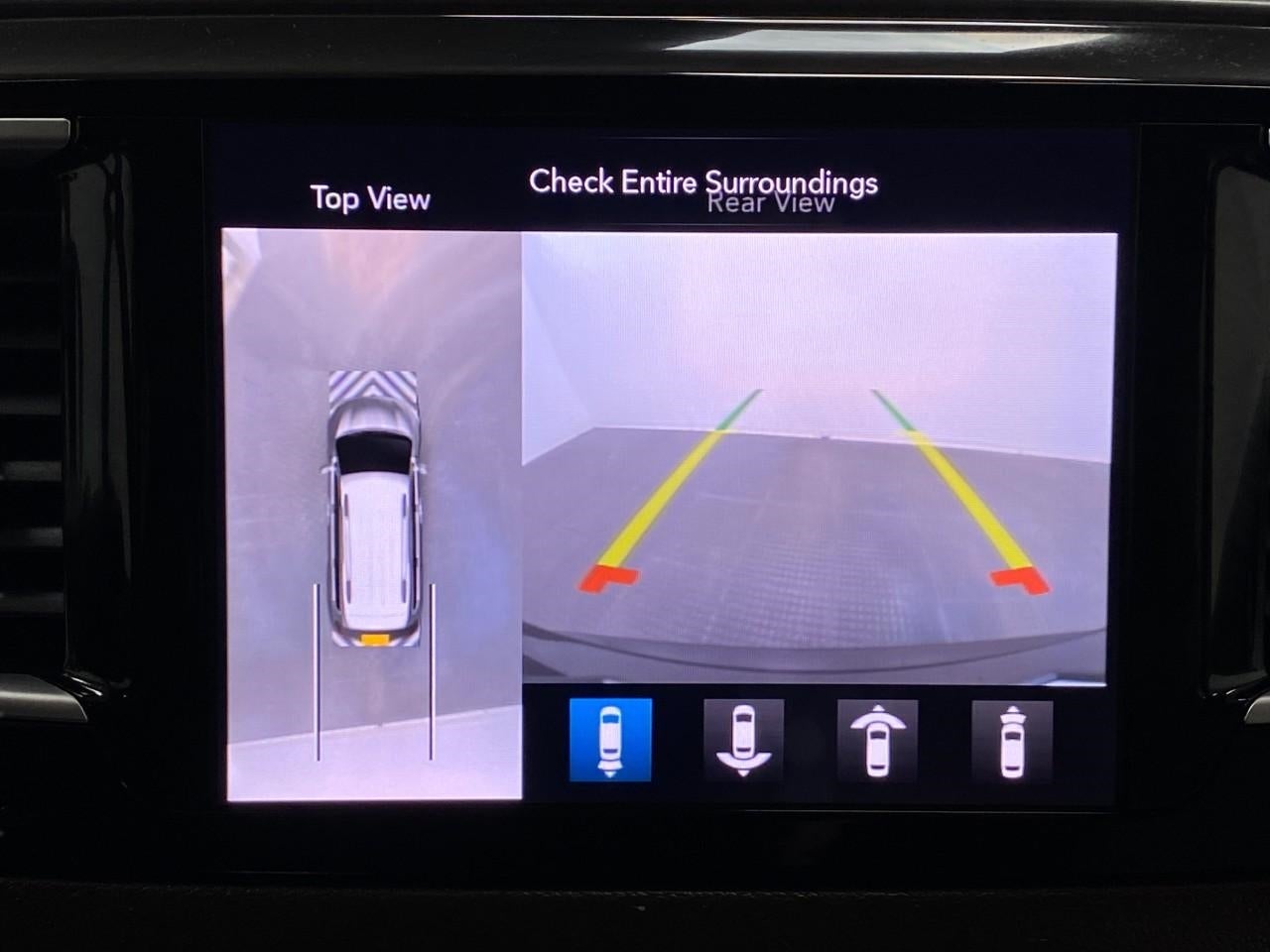 2019 Chrysler Pacifica Touring L FWD