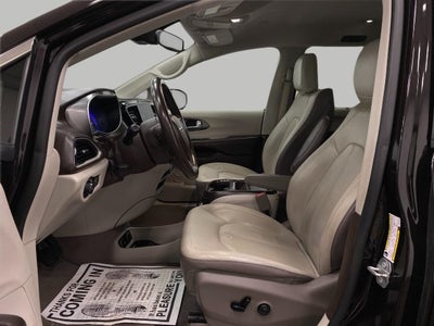 2019 Chrysler Pacifica Touring L FWD