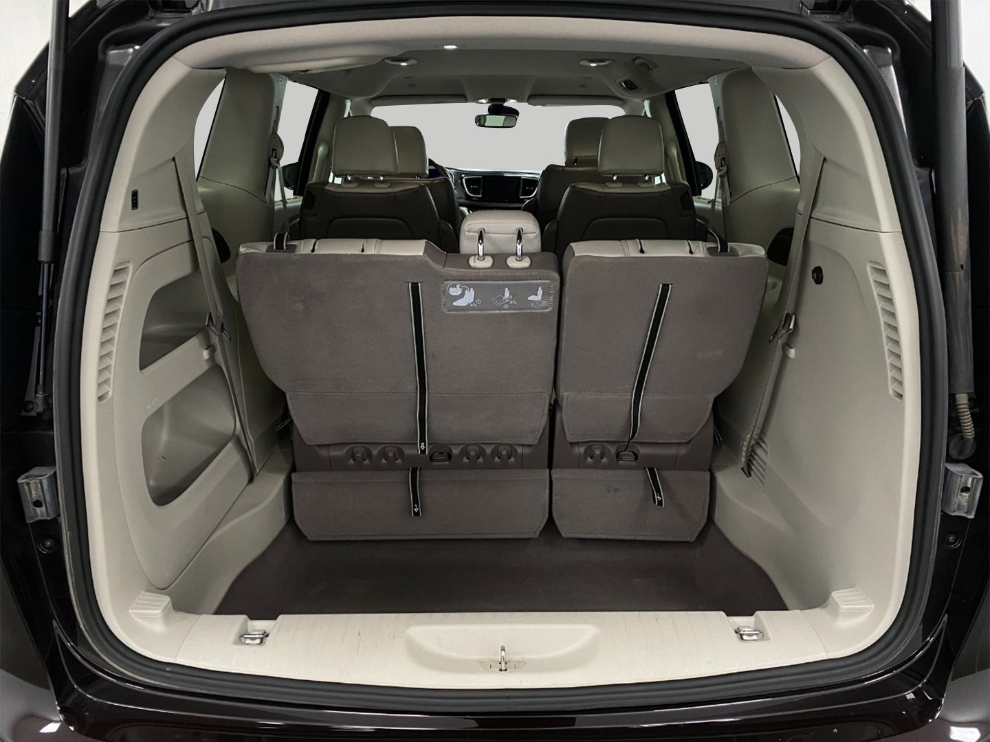 2019 Chrysler Pacifica Touring L FWD