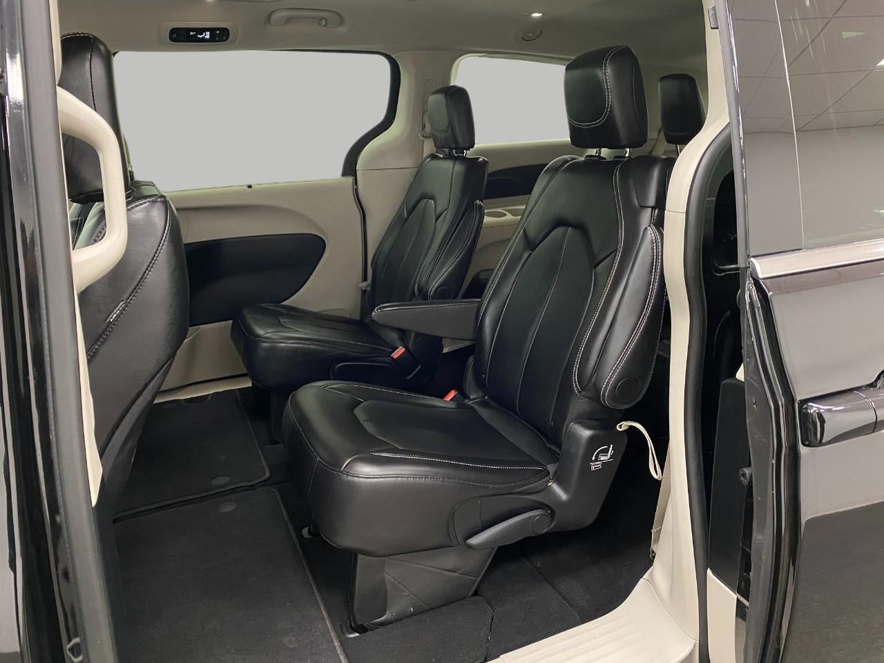 2024 Chrysler Pacifica Touring L FWD