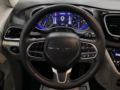 2024 Chrysler Pacifica Touring L FWD