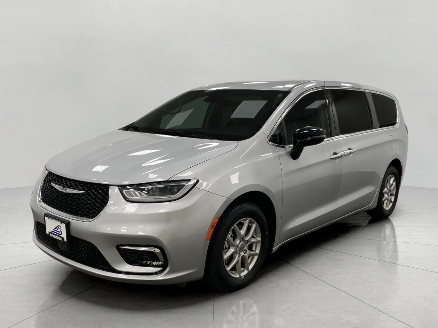 2024 Chrysler Pacifica Touring L FWD