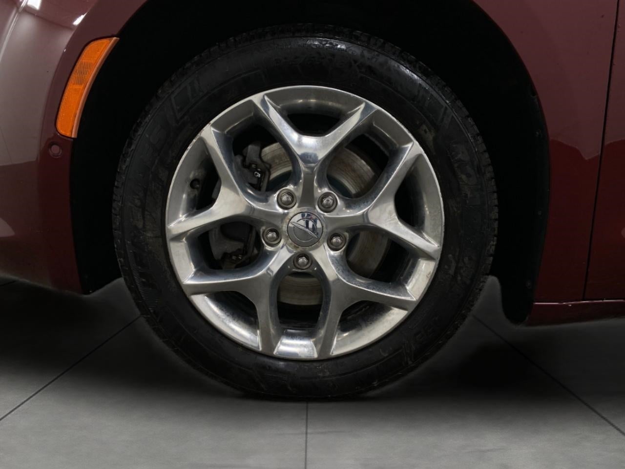 2017 Chrysler Pacifica Limited FWD