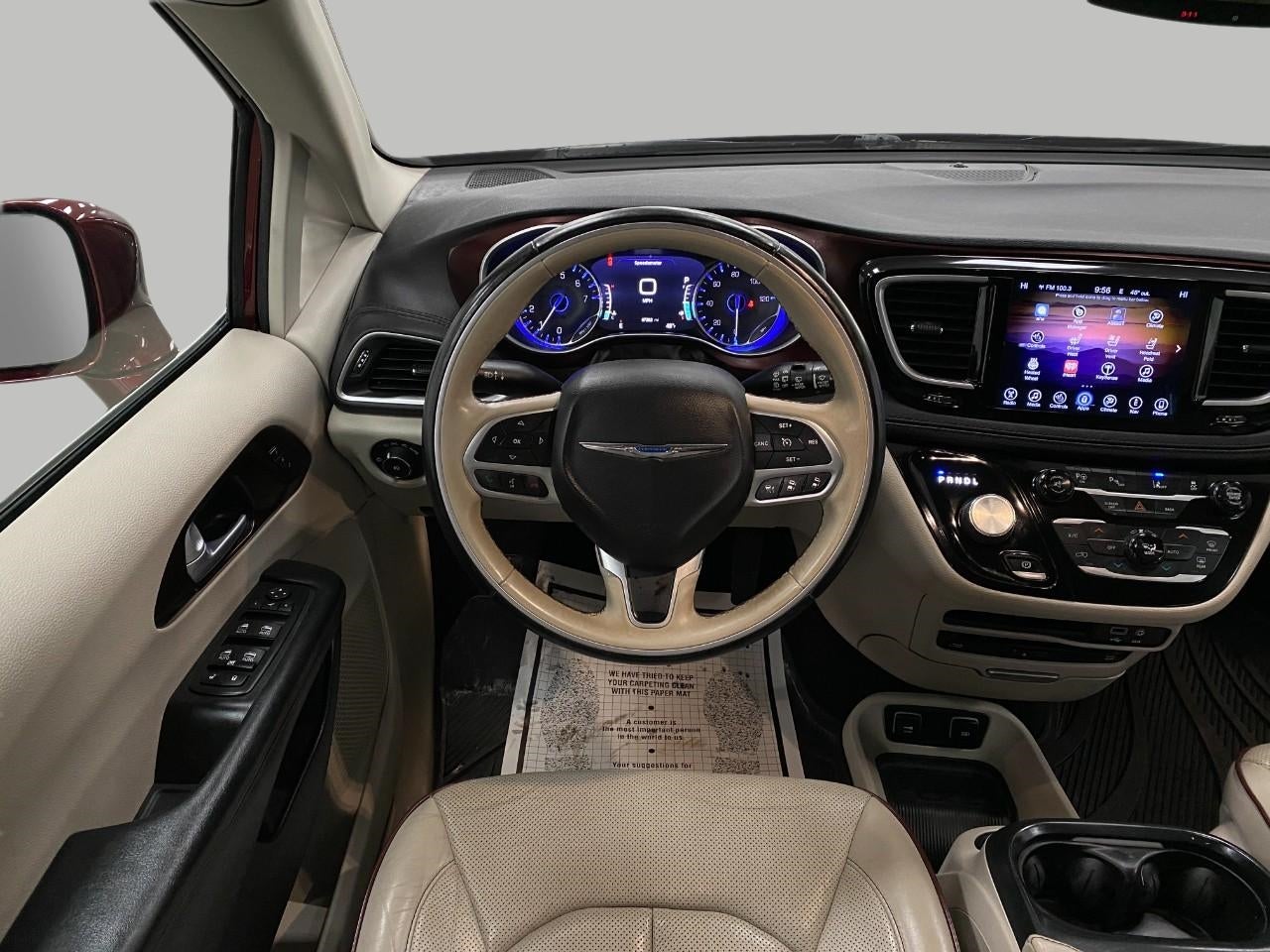 2017 Chrysler Pacifica Limited FWD