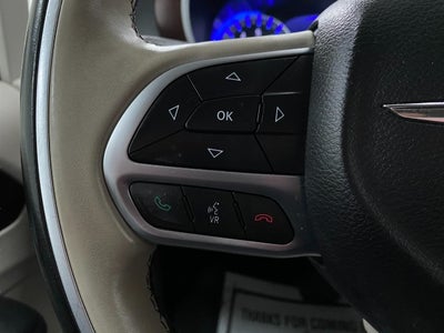 2017 Chrysler Pacifica Limited FWD