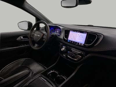 2025 Chrysler Pacifica Limited FWD