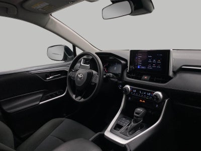 2025 Toyota RAV4 XLE AWD