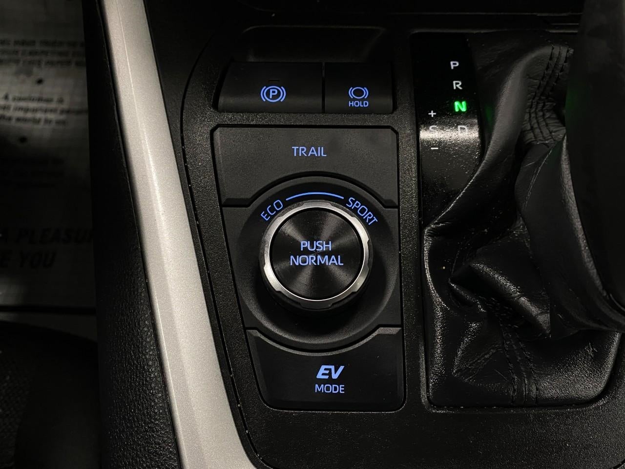 2022 Toyota RAV4 Hybrid XLE AWD