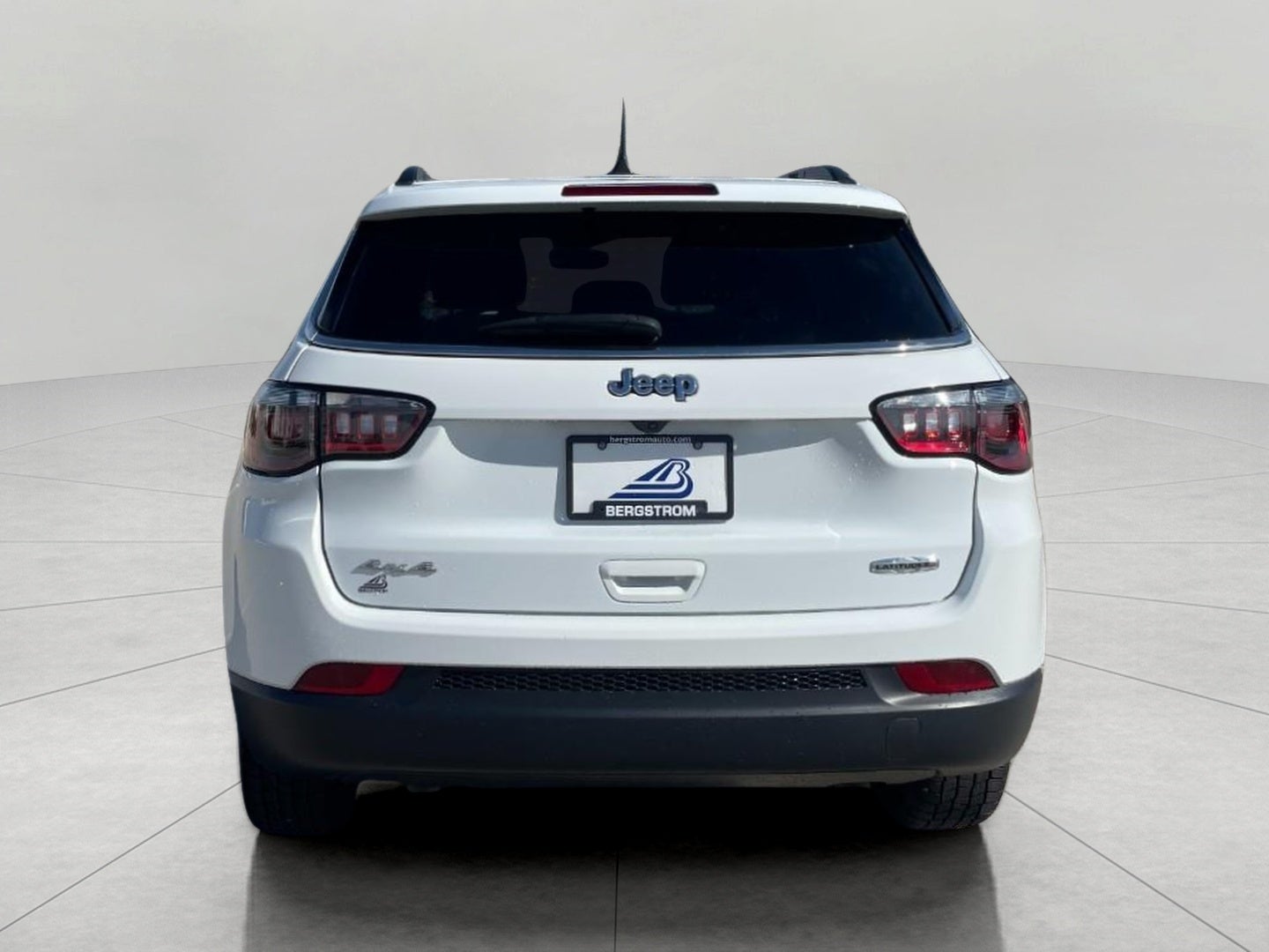 2023 Jeep Compass Latitude Lux 4x4