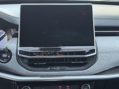 2023 Jeep Compass Latitude Lux 4x4