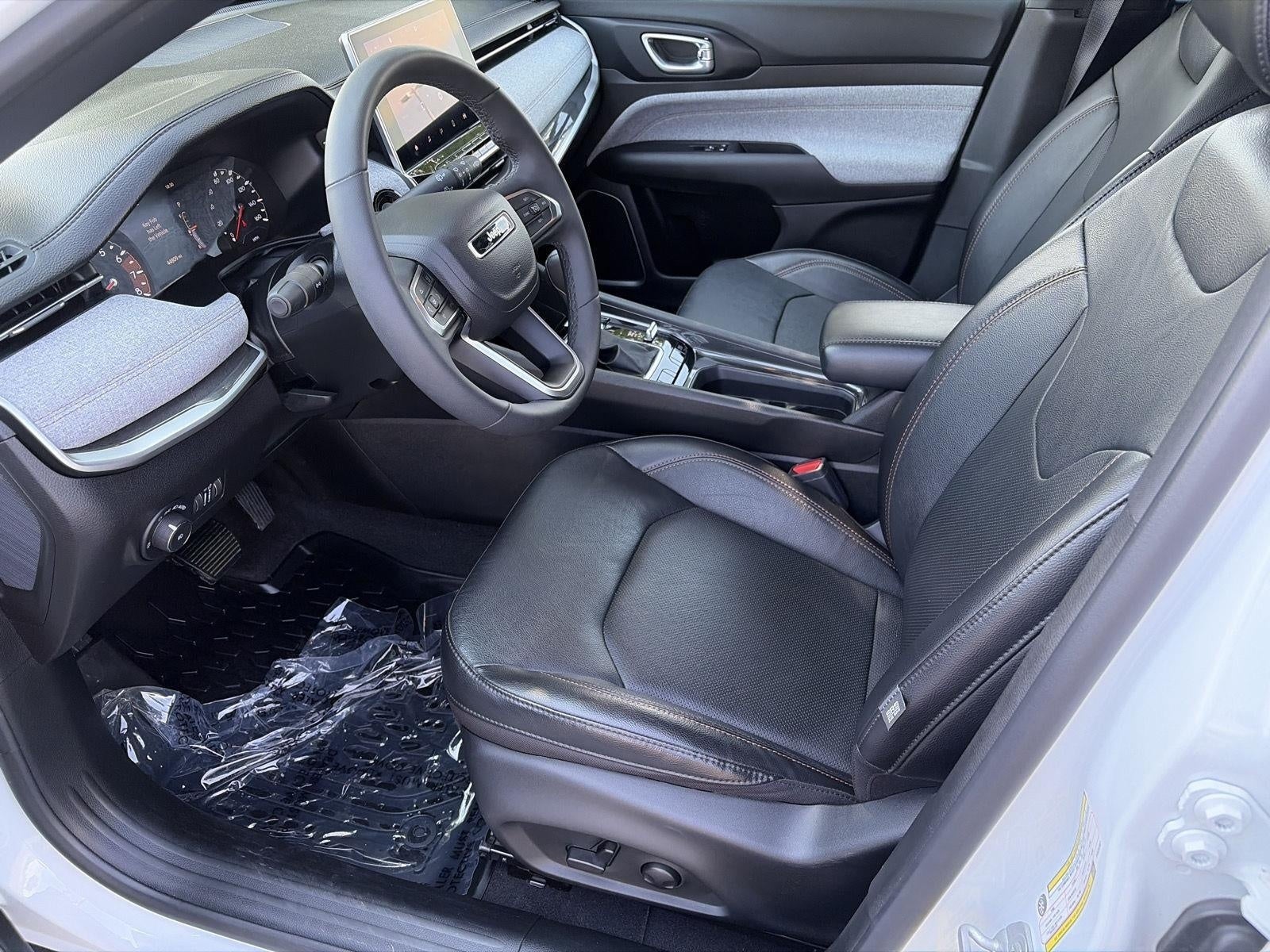 2023 Jeep Compass Latitude Lux 4x4